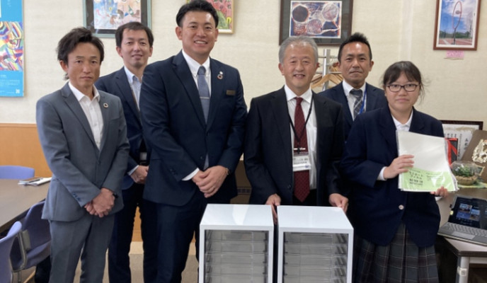 愛知県立みあい特別支援学校に学習教材を寄付しました！