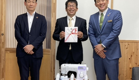 ナカジツ、三十三銀行 社会貢献型私募債「ともに、羽ばたく。」発行