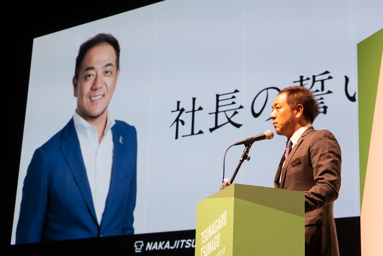 離職率7％、売上30倍を実現した中小企業の戦略